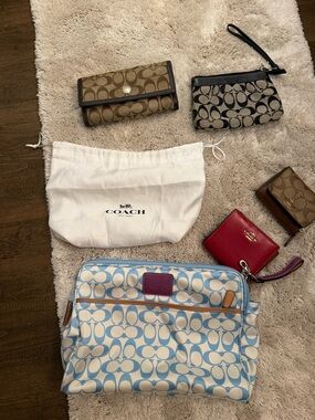 Coach Signature Logo  Bag Blue Wristlet & Wallets Set Dust Bag